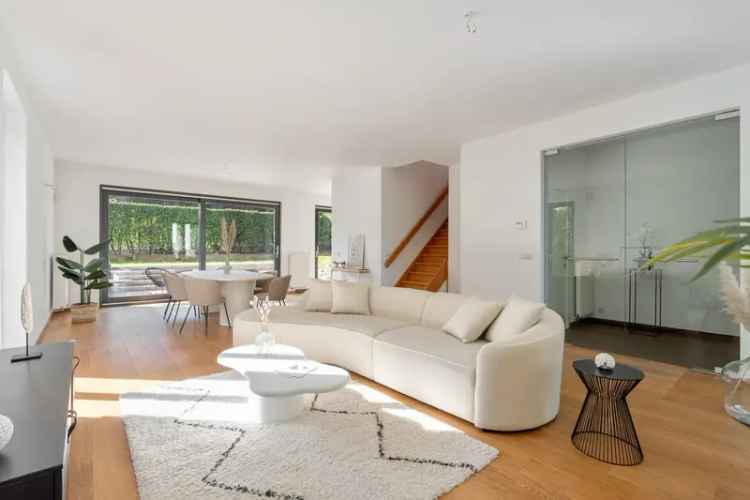 Ruime gezinswoning te Leuven 4 slaapkamers 287m² tuin EPC B