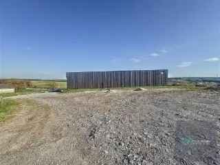 Industrieel Magazijn te Koop Falisolle 670m²