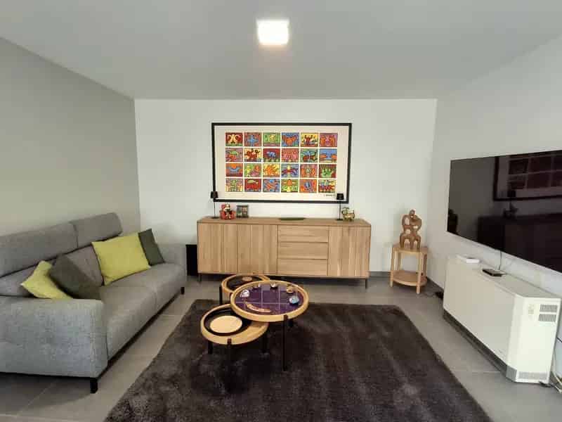 Appartement te koop Ruiselede: Instapklaar met Garage