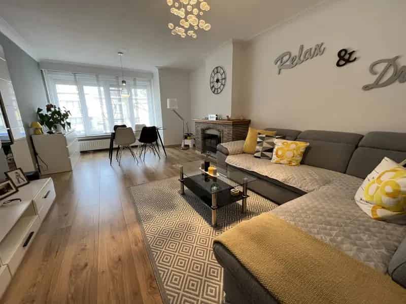 Gemeubeld Appartement 1 Slaapkamer Te Huur