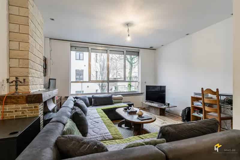 Ruime Bel-etage te Huur in Mortsel 217m2 2 slaapkamers 2 badkamers