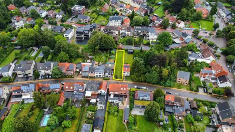 Bouwgrond Halfopen Woning Rustige Straat