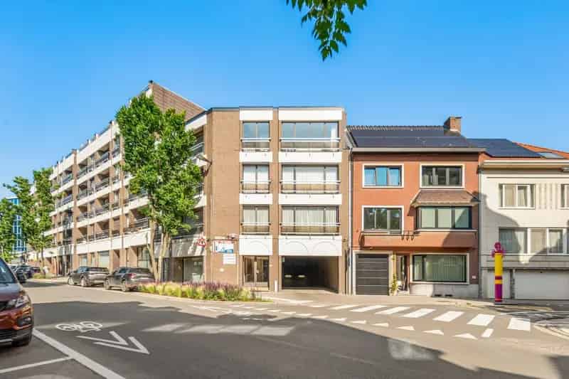 56 Staanplaatsen te Koop Gunstig Rendement
