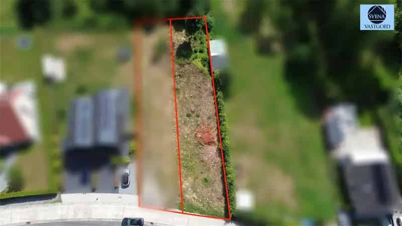 Bouwgrond Idegem: Rustig Gelegen Perceel voor Halfopen Bebouwing