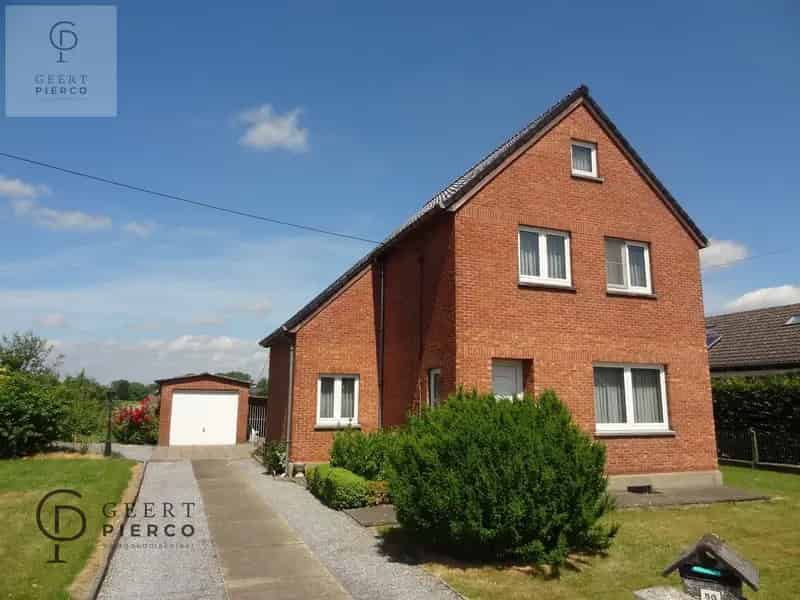 Renovatieproject: 3 Slaapkamers, Garage en Tuin te Alken