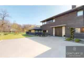 Huis te koop Ville Pommeroeul Moderne villa 72 are zwembad