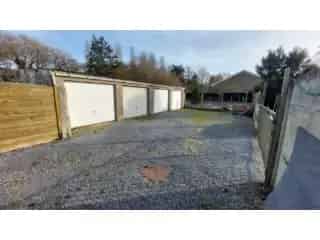 4 Garages te Koop Mons