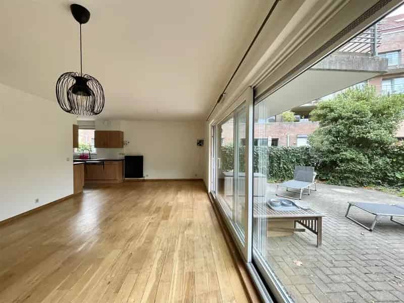 3 Slaapkamer Appartement Gelijkvloers Rustige Straat Gemeenschappelijke Tuin