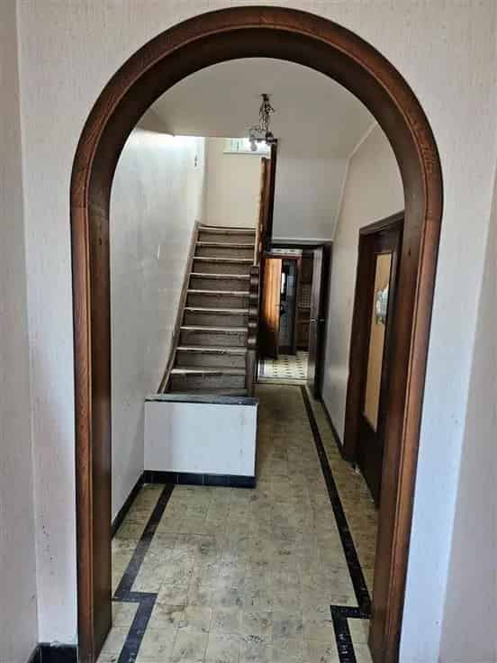 Huis Te Koop 3 slaapkamers Garage Te renoveren