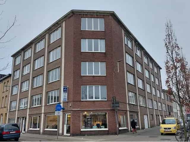Appartementen De Bruynlaan 1966 Lift 2 en 3 Slaapkamers