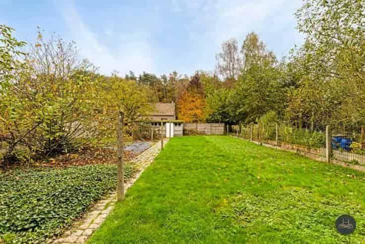 Huis Te Koop 3 slaapkamers Rustige Straat Zuidgerichte Tuin