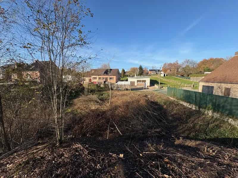 Ruim Bouwperceel 17a 36ca Zuidoost Tuin Rustig Gelegen