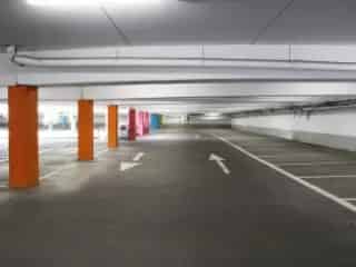 Parkeerplaats te Huur Eigenbrakel - Station