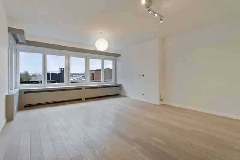 Penthouse te huur Beveren Centrum 3 slaapkamers garage