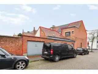 Huis te koop Turnhout - Op te frissen woning met potentieel