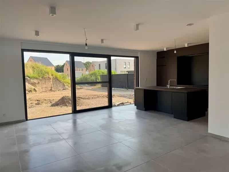 Nieuwbouwwoning 3 slaapkamers 20 zonnepanelen Maaseik