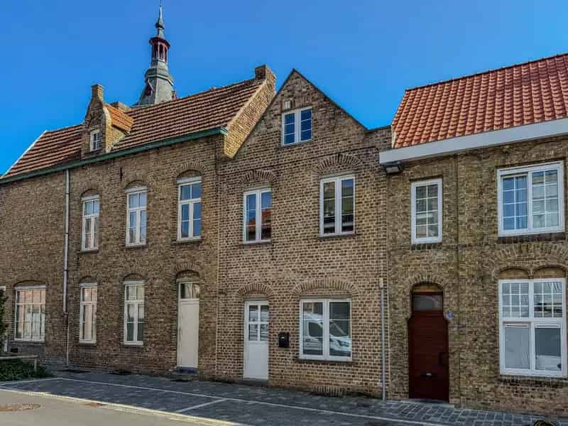 Rijwoning te koop Diksmuide 3 slaapkamers terras