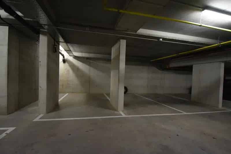 Garage Parking te Huur Zwijnaarde