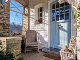 Huis te koop Bouillon - Karaktervolle woning met garage en tuin