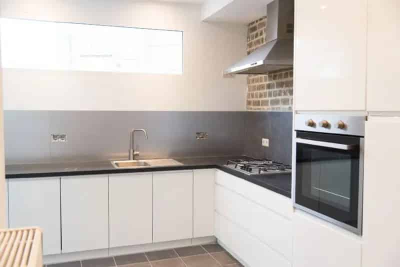Gerenoveerde Hoekwoning 3 slaapkamers Mannekensvere