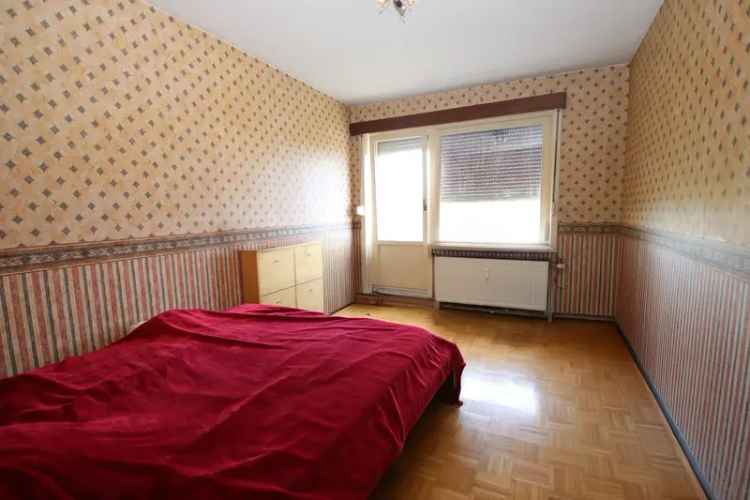 Dakappartement te huur te Leuven Rustig gelegen met terras en garage