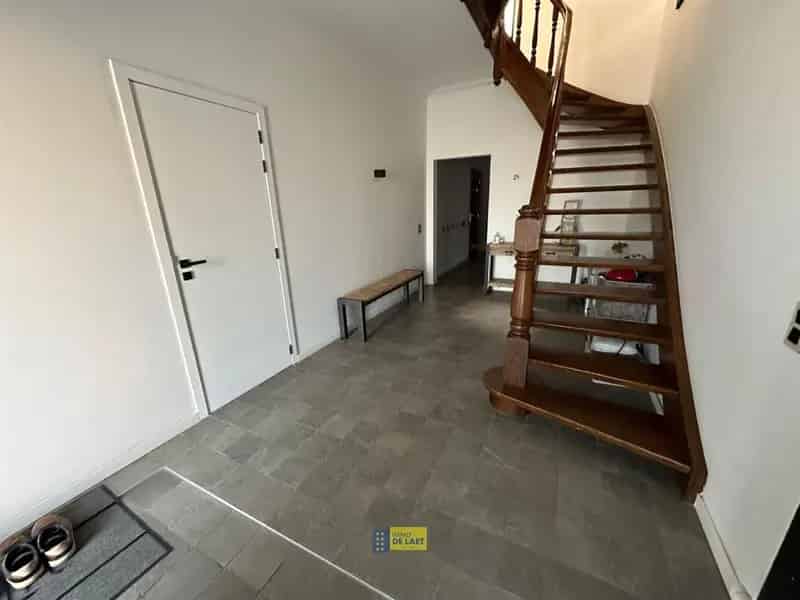 Ruime woning te koop in Niel - 3 à 4 slaapkamers - Grote garage