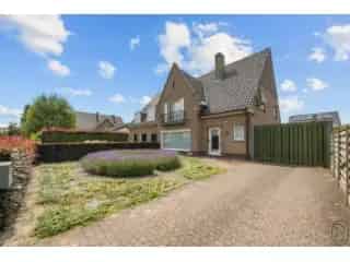 Huis te koop Harelbeke 4 slaapkamers Zonnepanelen Tuin Garage