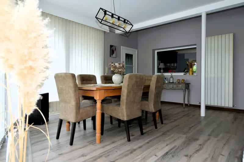 Vrijstaande woning gelijkvloers wonen garage tuin