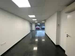 Handelspand te Huur Zele 140m²