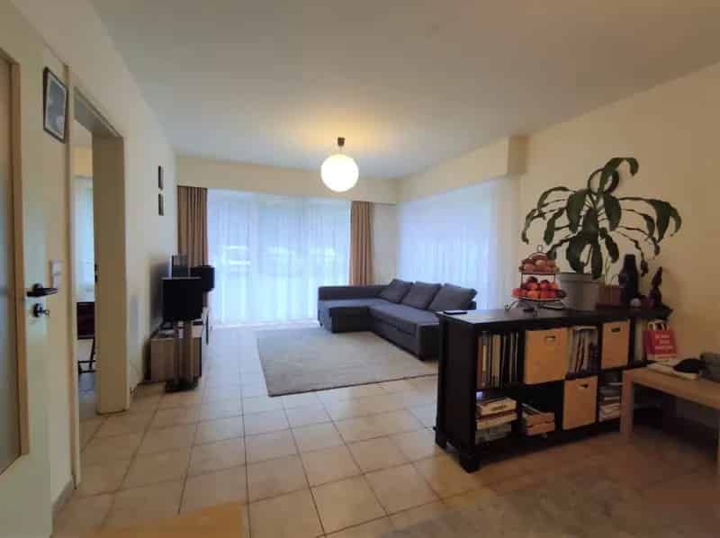 Appartement 1 Slaapkamer Drogenbos Nabij Ukkel Te Koop