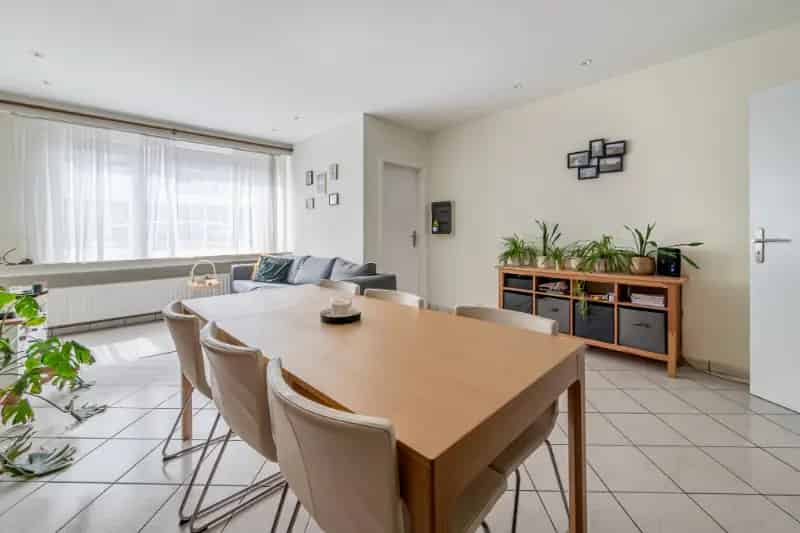 Appartement te koop Zwijndrecht - Instapklaar gelijkvloers appartement