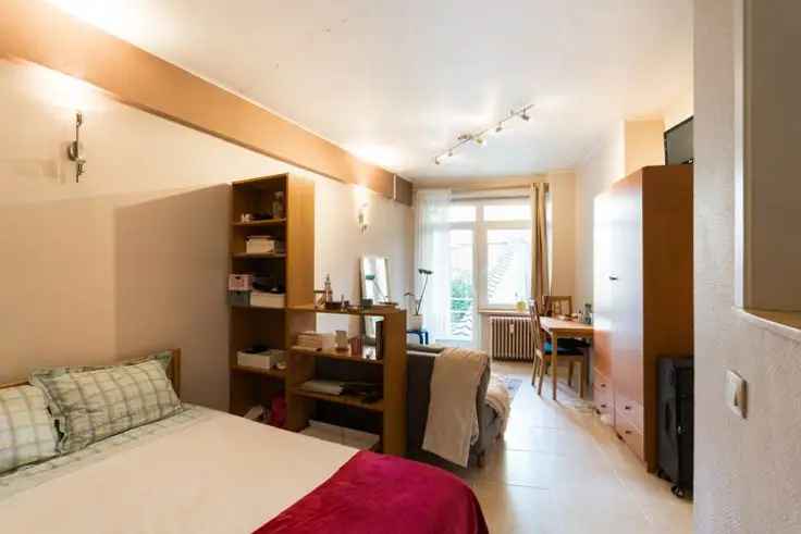Studio te Koop Ixelles Flagey Balkon Kelder