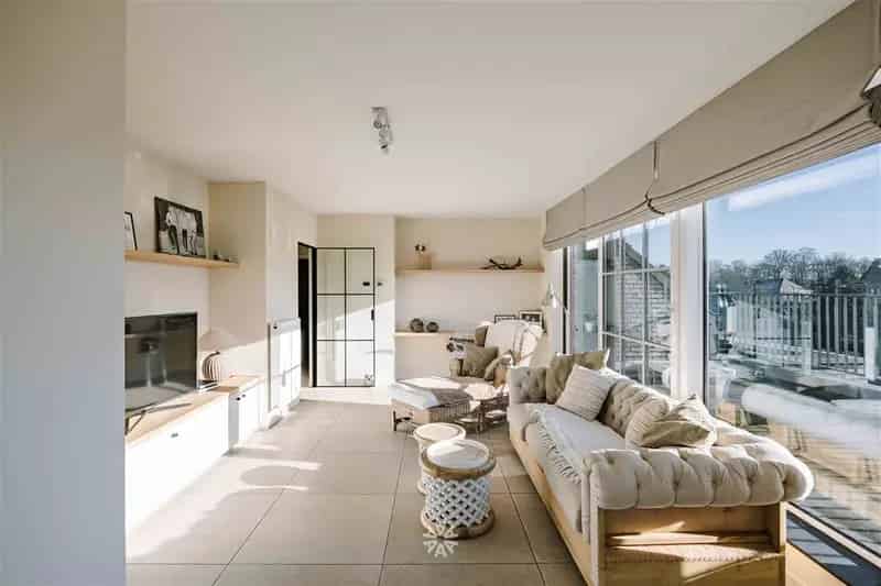 Luxe appartement 4 slaapkamers De Pinte
