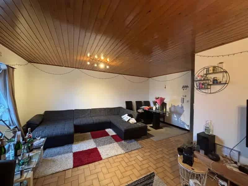 Appartement te huur Balen: 2 studio's, 2 garages, €1050 opbrengst