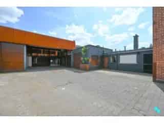 Loft te koop Izegem - 4 slaapkamers - magazijn - renovatieproject