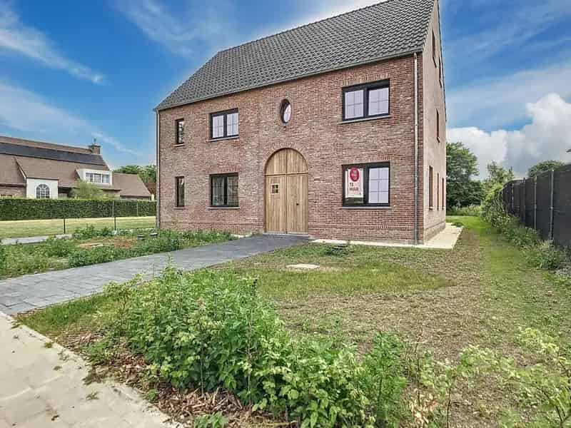 Nieuwbouw woning te huur 4 slaapkamers Vrasene
