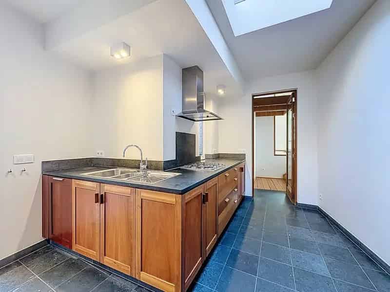 Huis te koop Gent Prinsenhof: Lichtrijke hoekwoning met garage