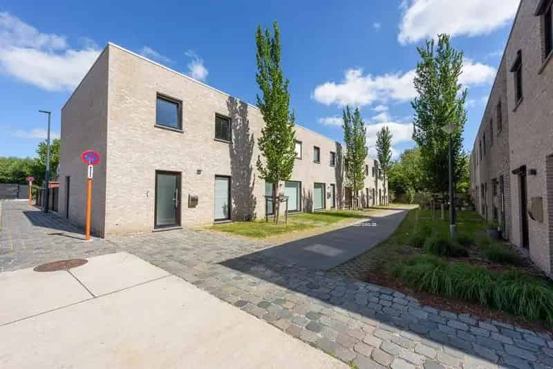 Woning te koop Zwevegem: 3 slaapkamers, tuin, zonnepanelen