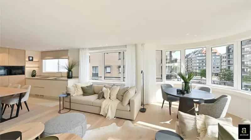 Appartement te Koop Knokke Centrum: Luxe, Gerenoveerd, 3 slaapkamers