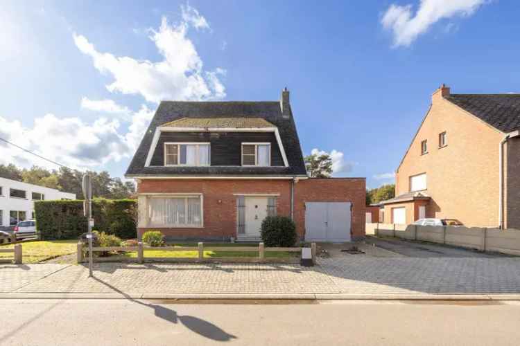 Te renoveren OB met 3/4 slaapkamers op een grond van 714m²