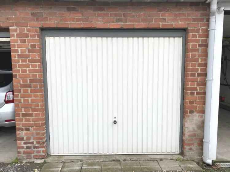 Garage te huur Harelbeke 16m²