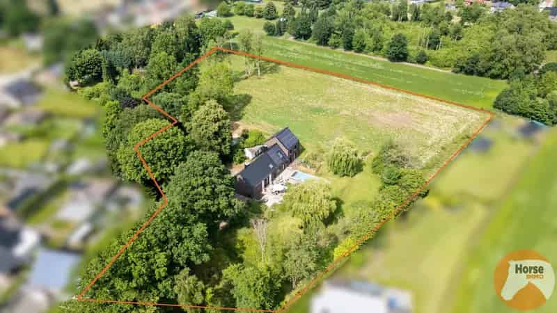 Landelijke gezinswoning met praktijk Paal 14469m²