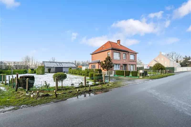 Huis te koop Sint Niklaas: Te renoveren HOB 1400m²