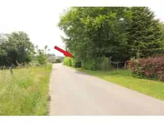 Bouwgrond Les Hayons 873m² met Bos