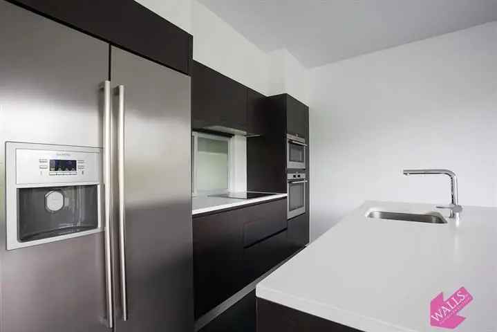 Luxueus afgewerkt, ruim en licht nieuwbouw appartement 8508997