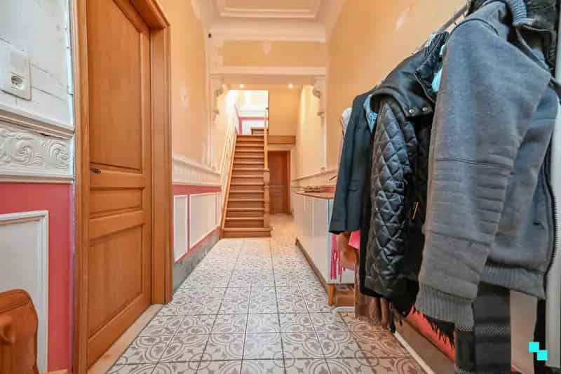 Huis te huur Rumbeke 3 slaapkamers 296m²