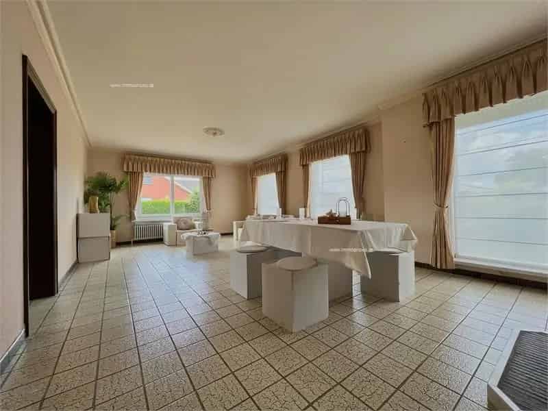 Huis te koop Lichtervelde 5 slaapkamers grote tuin
