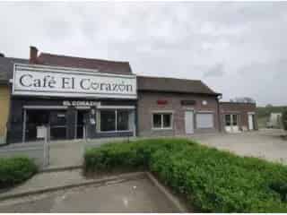 Handelspand te koop Viane 792m²