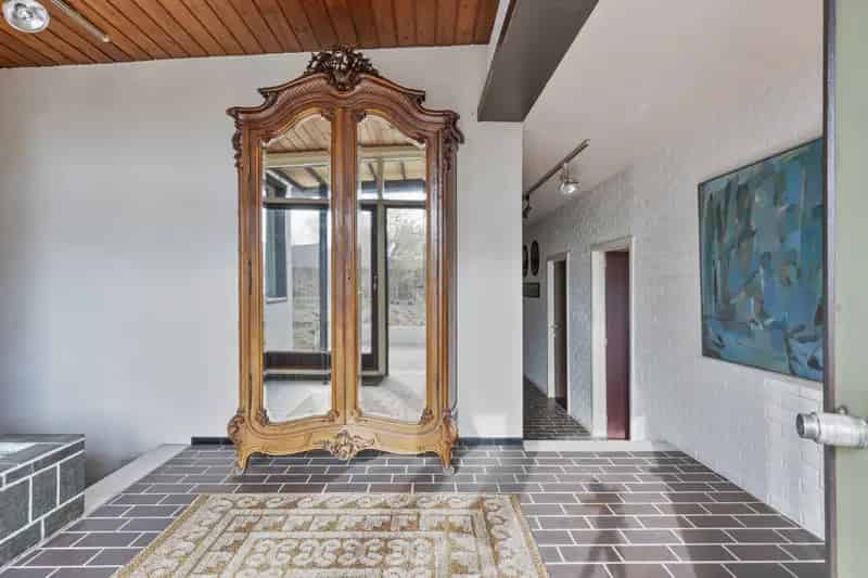 Te renoveren villa Affligem 18 are 3 slaapkamers