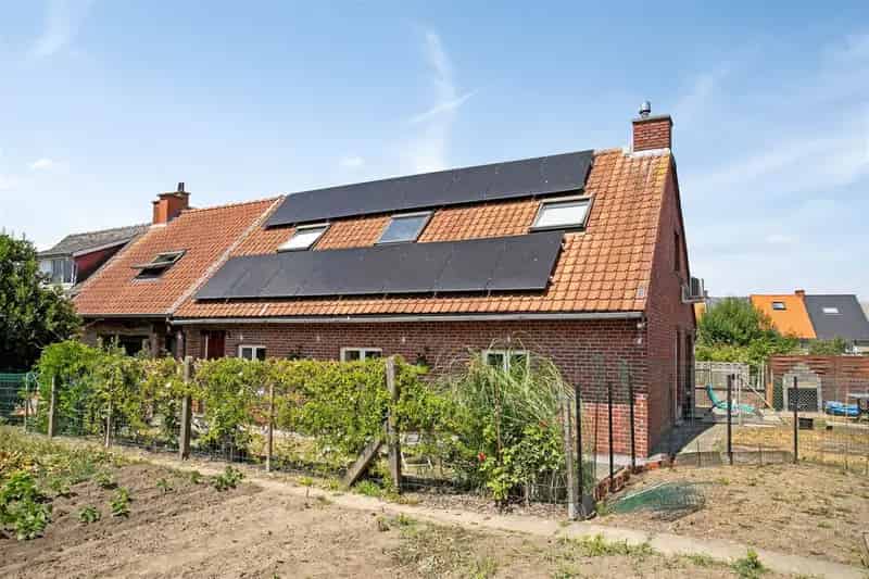 Gezinswoning Ronse 3 slaapkamers tuin zonnepanelen